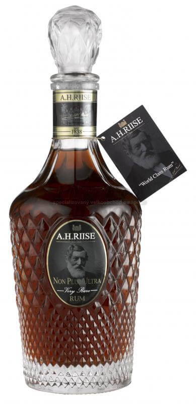 detail Rum A.H.Riise Non Plus Ultra Very Rare 42% 0,7l /Panenské ostrovy/