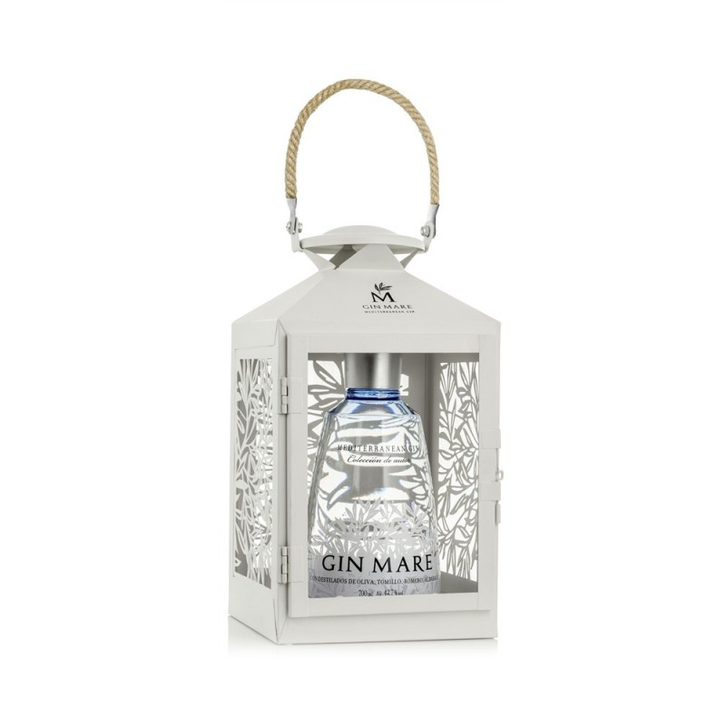 detail Gin Mare 42,7% 0,7l + lucerna